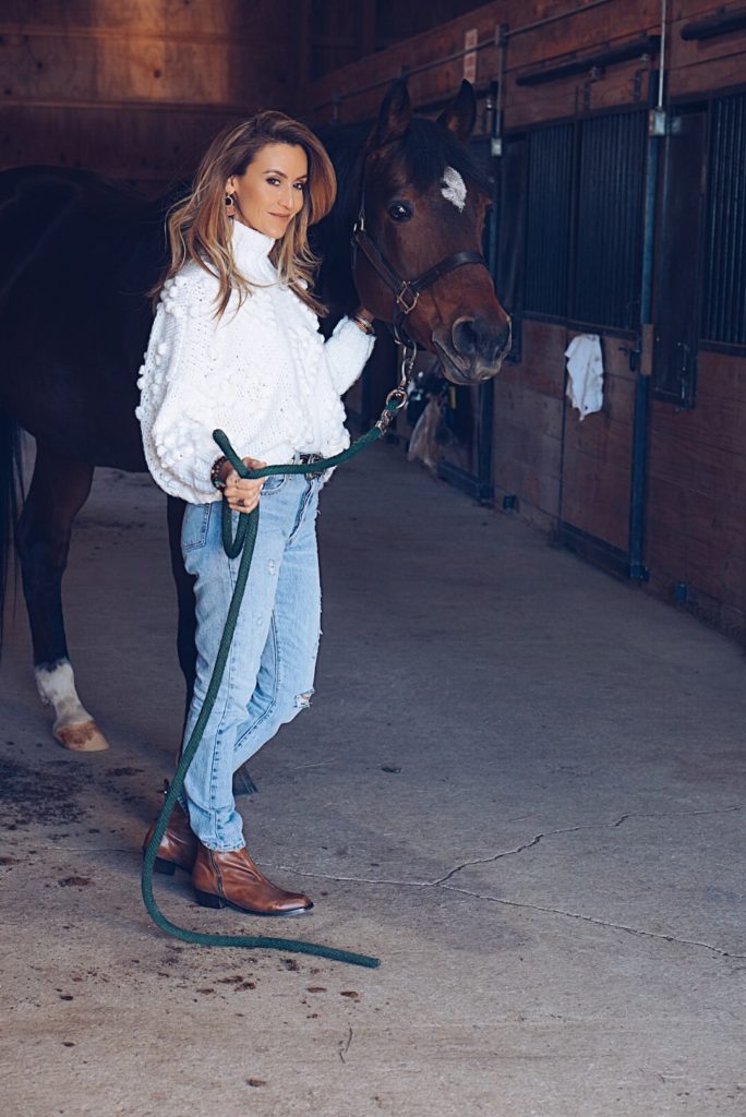 Chuncky sweaters to ride on horses