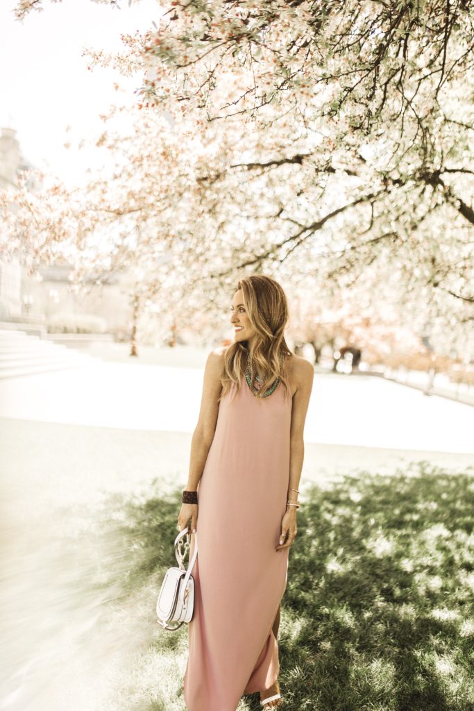 Maxi dress nude