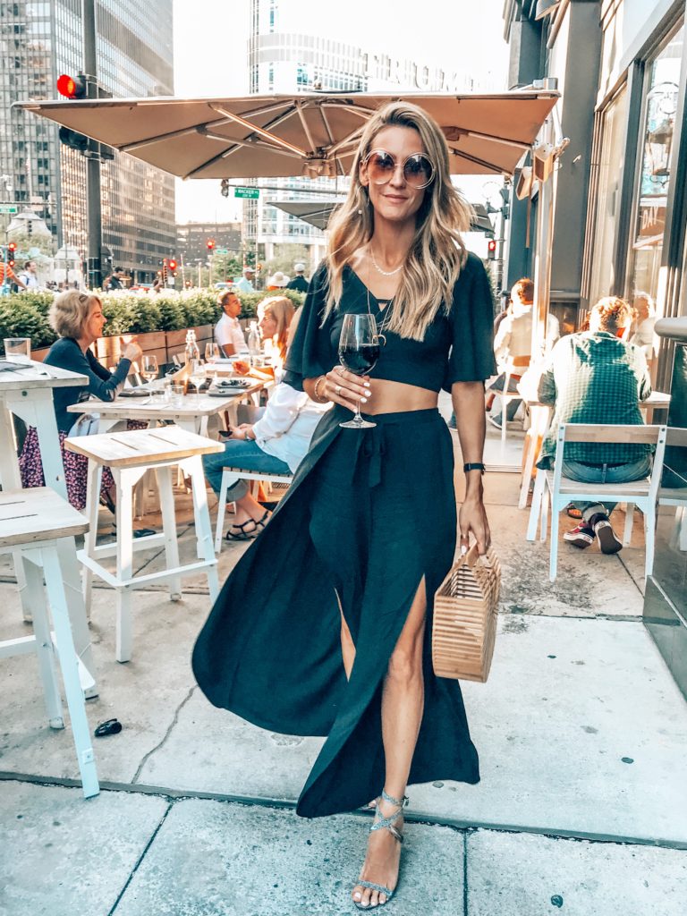 Cropped top and slit pant | The Ultimate Weekend in Chicago featured by popular Indianapolis travel blogger, Karina Style Diaries