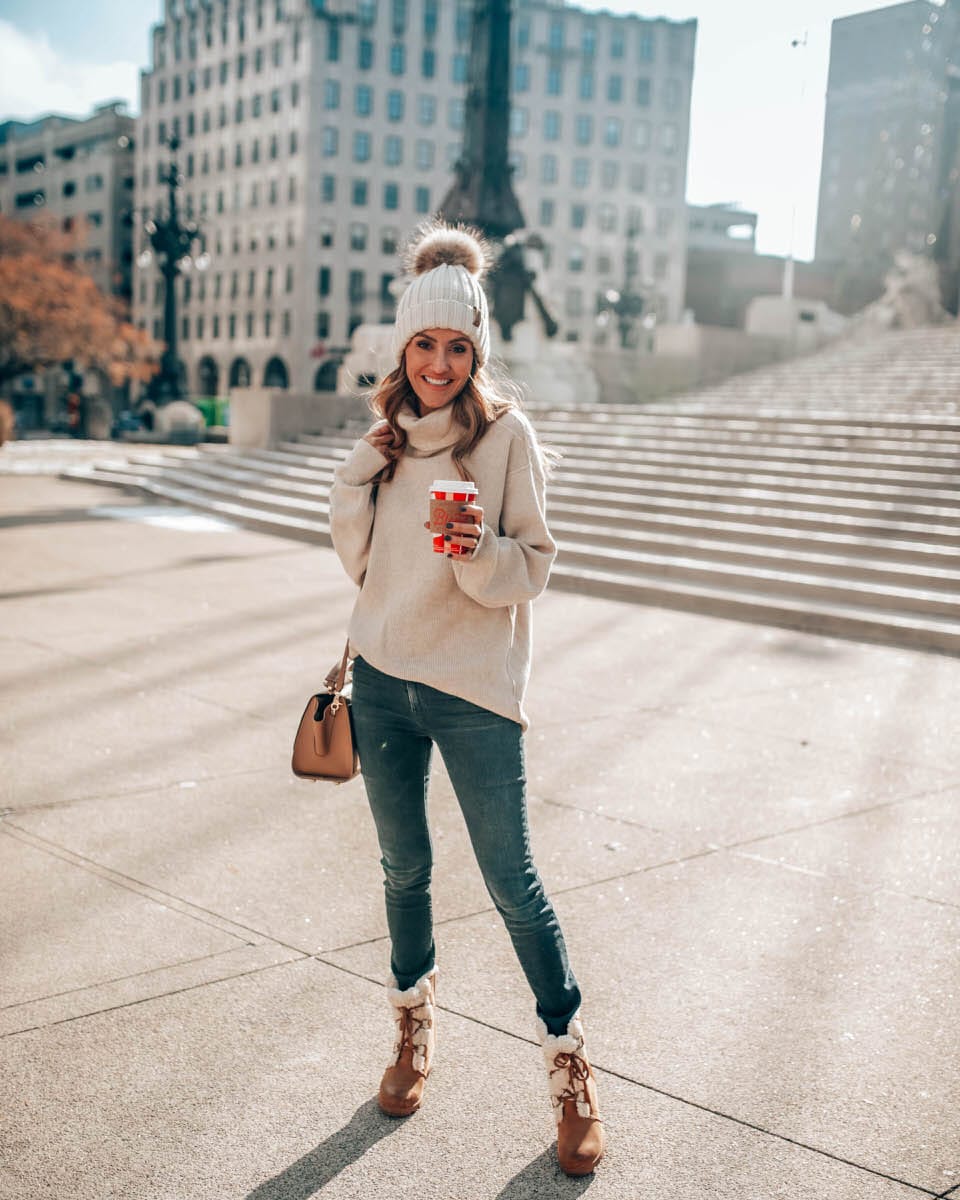 Evereve - Free People Tunic in Taupe, Sorel sherpa boots and Hudson high waist jeans| Casual Winter Looks featured by top Indianapolis fashion blogger, Karina Style Diaries