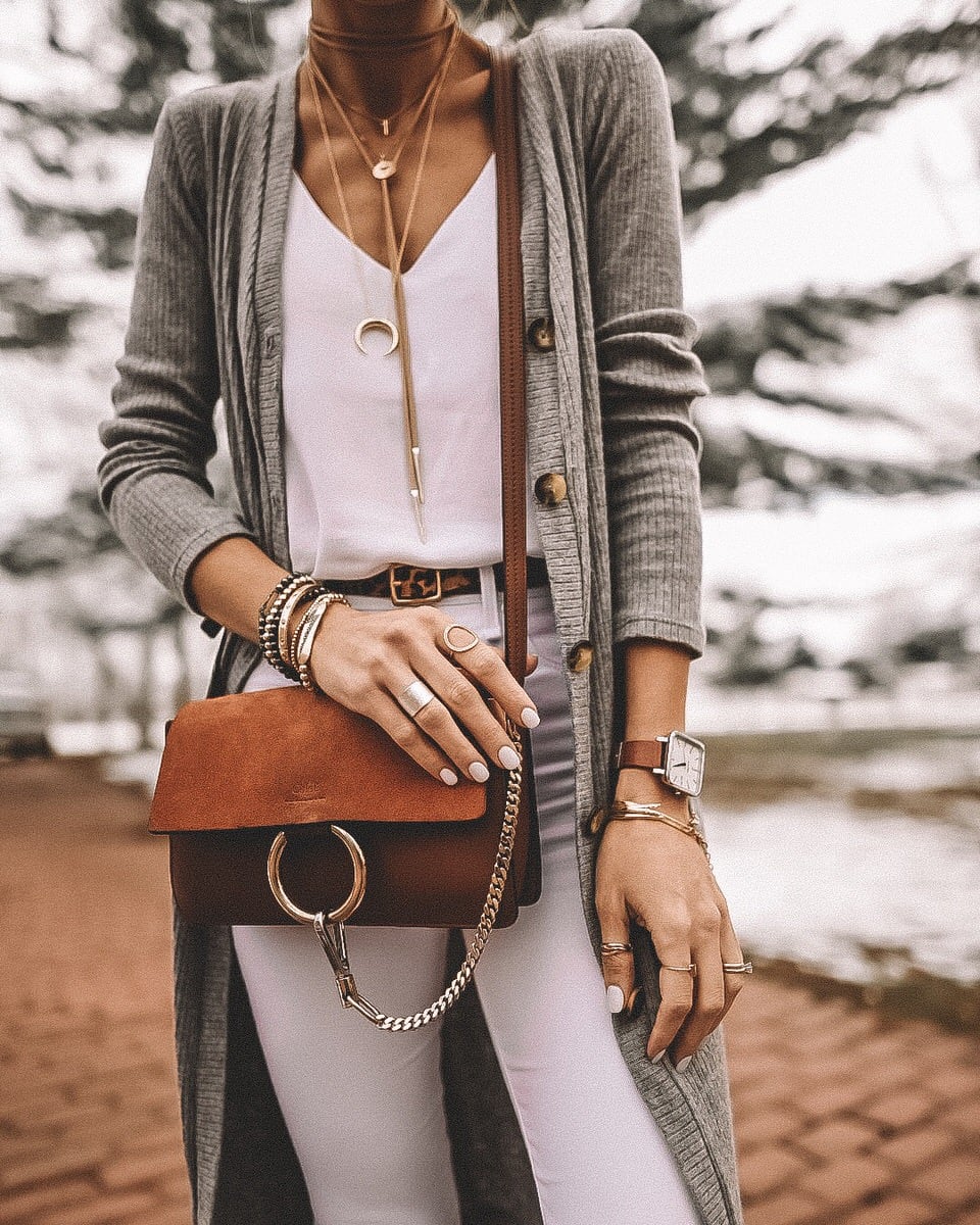 Fashion Blogger Karina Style Diaries | white outfit | chloe faye cognac | necklace layering | fashion accesories | Bracelet stack 
