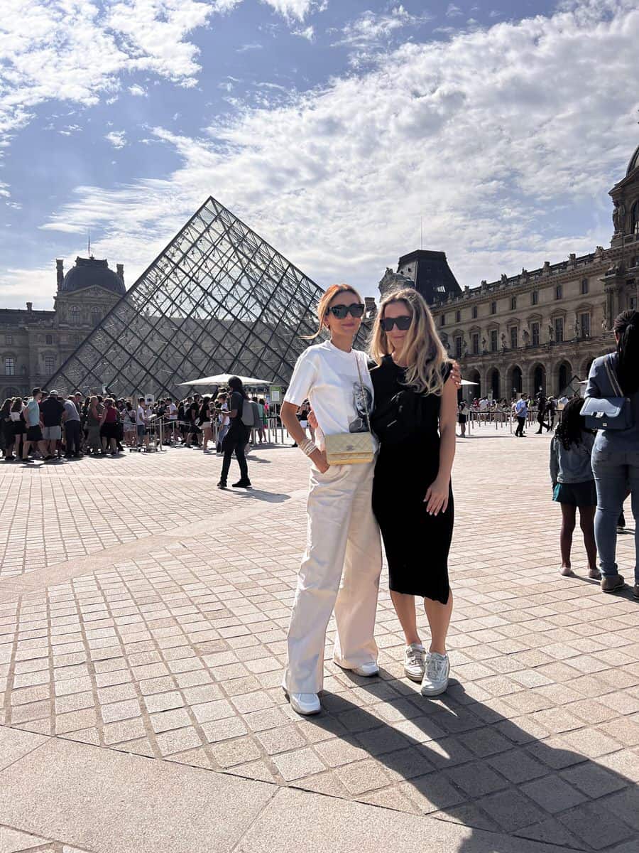 Karina style diaries and daughter Bella at Louvre Museum Paris 