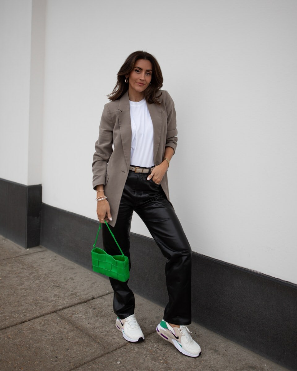 Blazer outfit from Nordstrom with sneakers