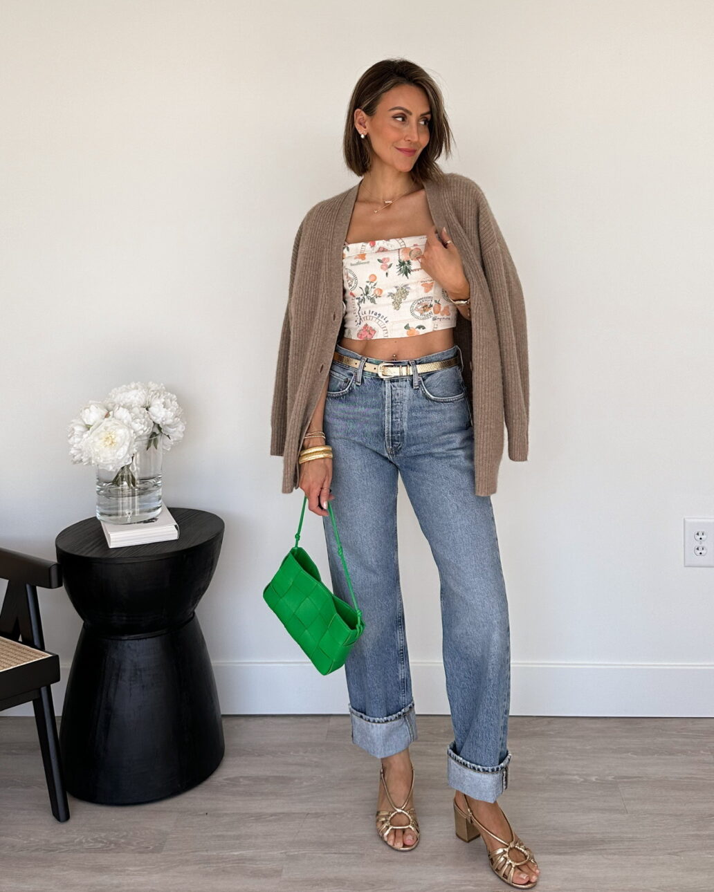 cardigan outfit with jeans and high heels